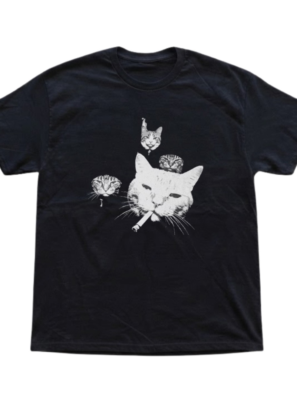 Gildan T-Shirt Cat With Cigarette Graphic Tee